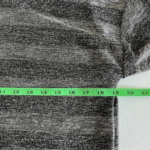 Lou & Grey Dress Striped Knit Gray Blouson Waist Long Sleeve Size Small - Picture 4 of 9
